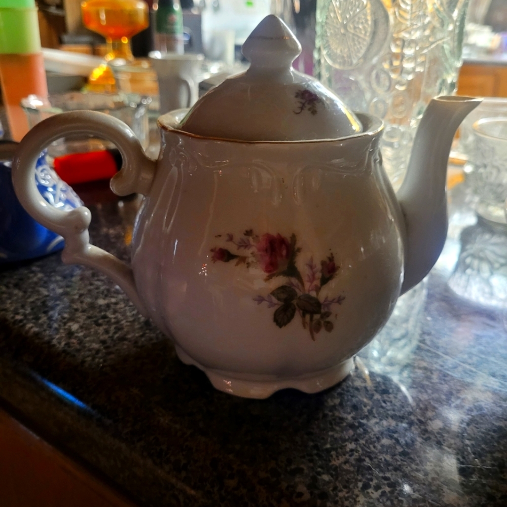 COPY - 1940's Lipper and Mann Pottery Vintage Musical Tea Pot